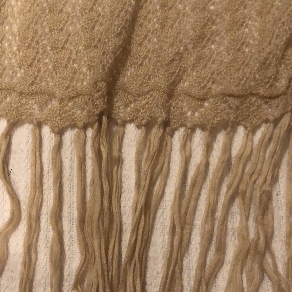 Lizard Thicket Addie Wheat Short Sleeved Cardigan - Picture 8 of 8